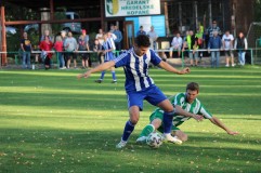 PARÁDNÍ ZÁPAS - S VELKOU DOBROU SMÍRNĚ